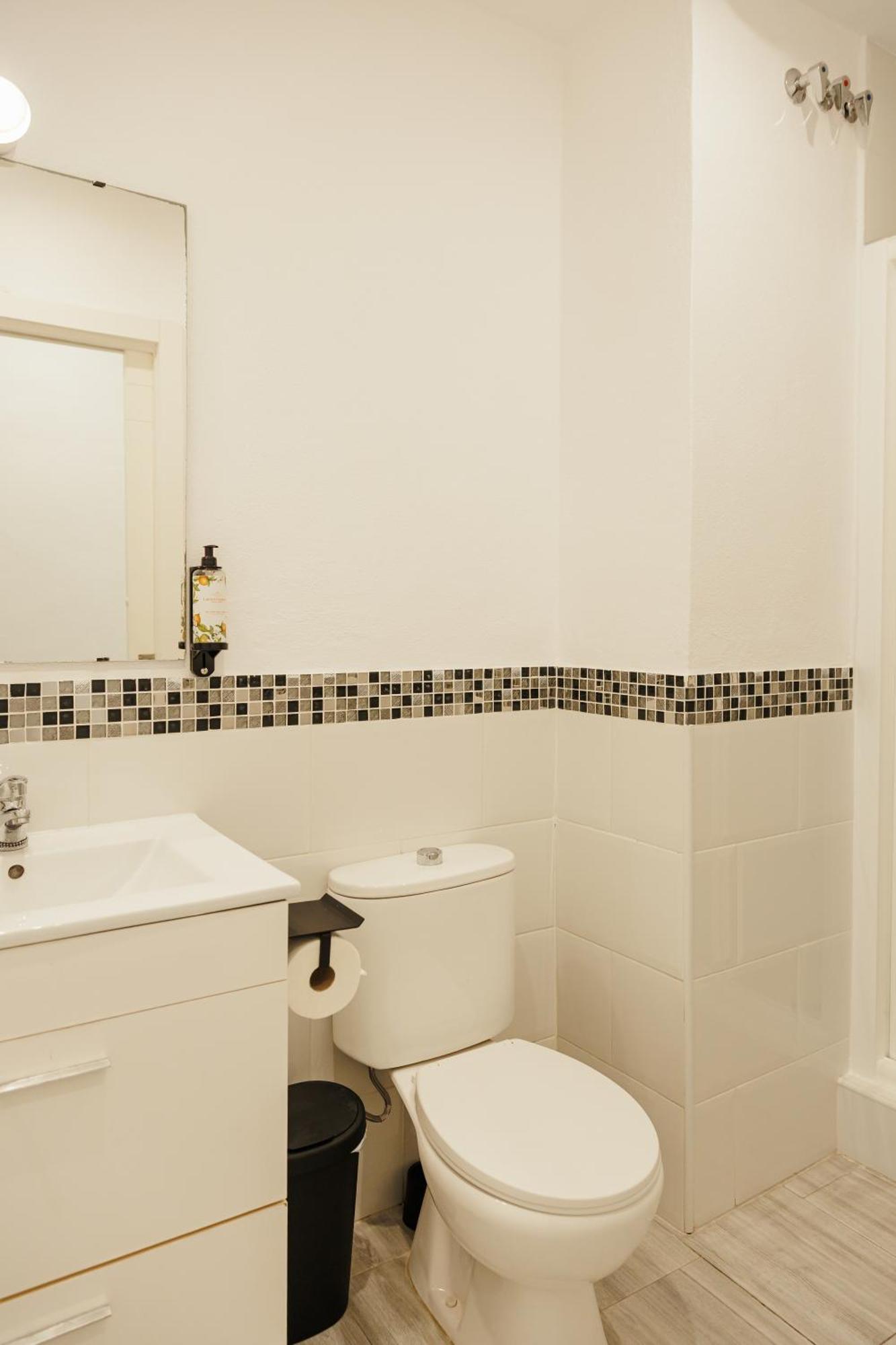 Astuto 21 Suites - Adults Only Jerez de la Frontera Ngoại thất bức ảnh